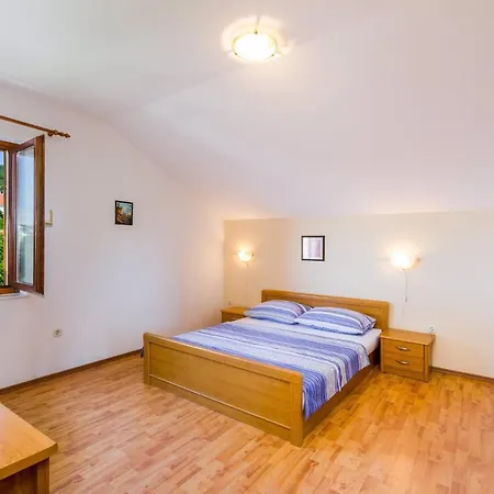 Two-bedroom Crikvenica 19 * Dramalj