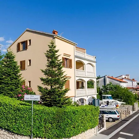 Two-bedroom Crikvenica 19