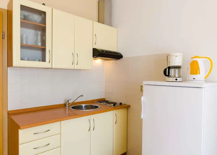 Two-bedroom 19 * Crikvenica