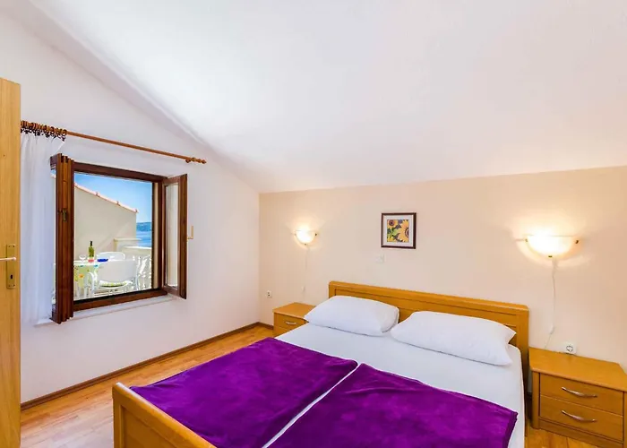 Two-bedroom 19 Apartment